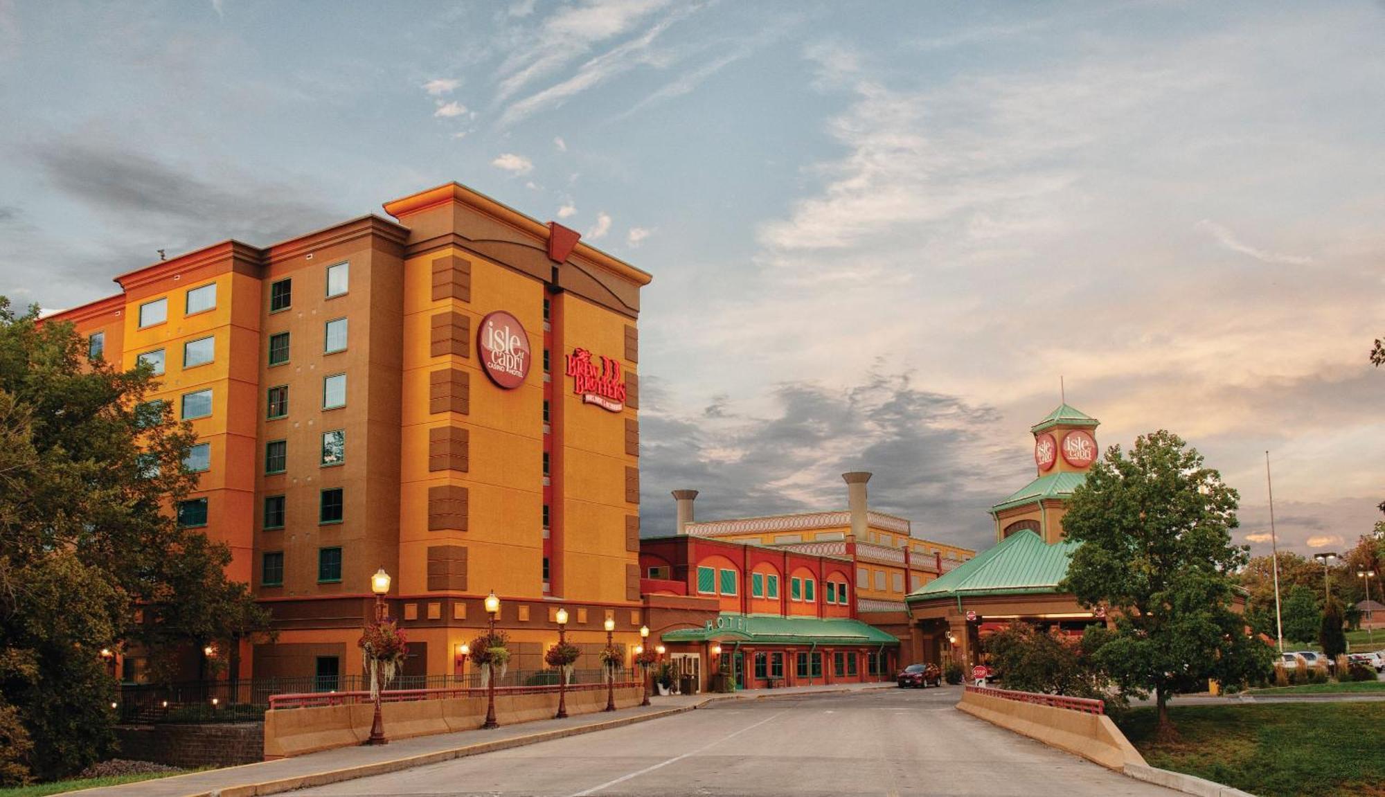 Hotel Isle Of Capri Casino 3*